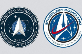 Логотип Космических сил США и Стартрек